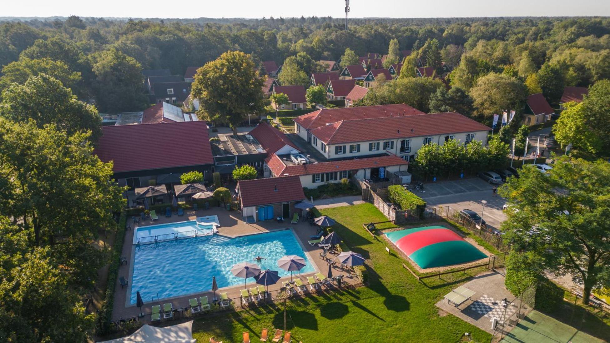 Cosy Tiny Lodges - Vakantiepark Kempenbos Diessen Εξωτερικό φωτογραφία